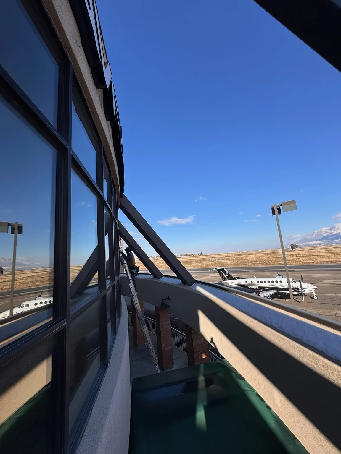 Commercial glass cleaning
