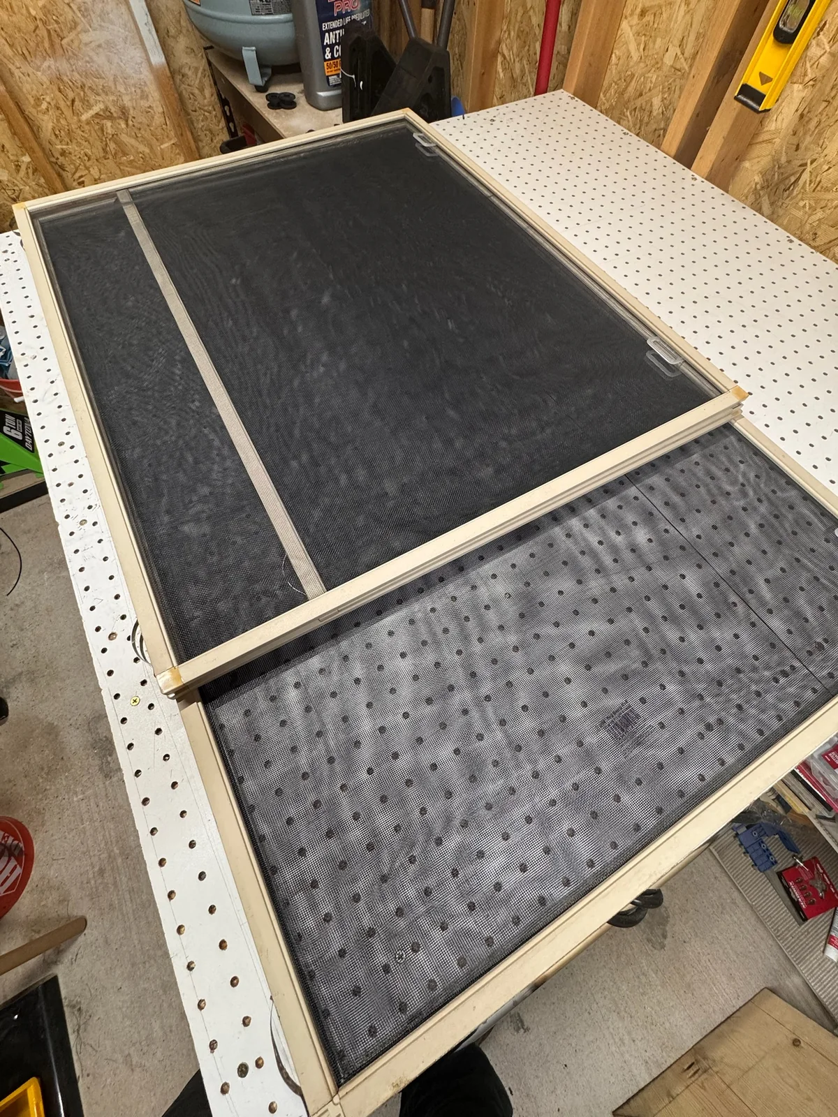 Screen repair workbench